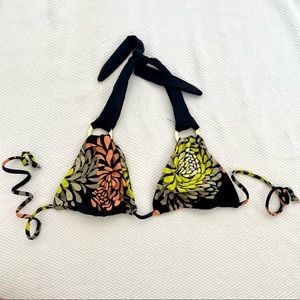 L*SPACE | Triangle Bikini Top